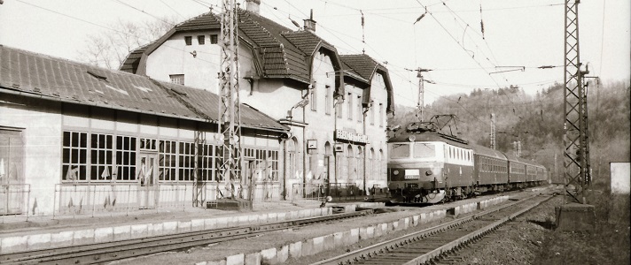 Pohnutá minulost stanice Brandýs nad Orlicí