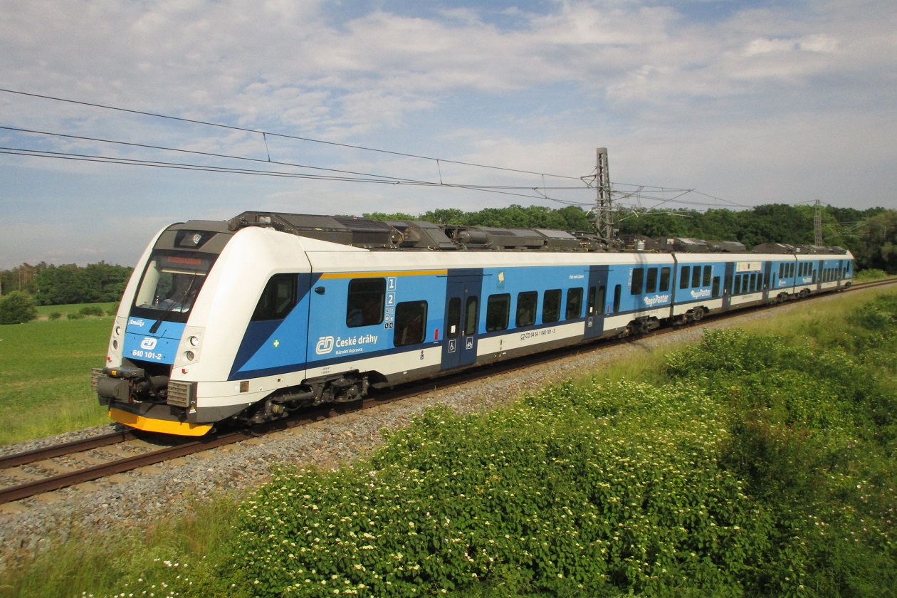 Nové spěšné vlak y ČD propojí Plzeň, Cheb a Karlovy Vary