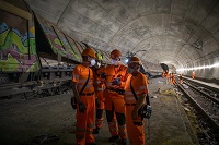 Gotthardský tunel se po vykolejení vlaku zprůjezdní až v září 2024