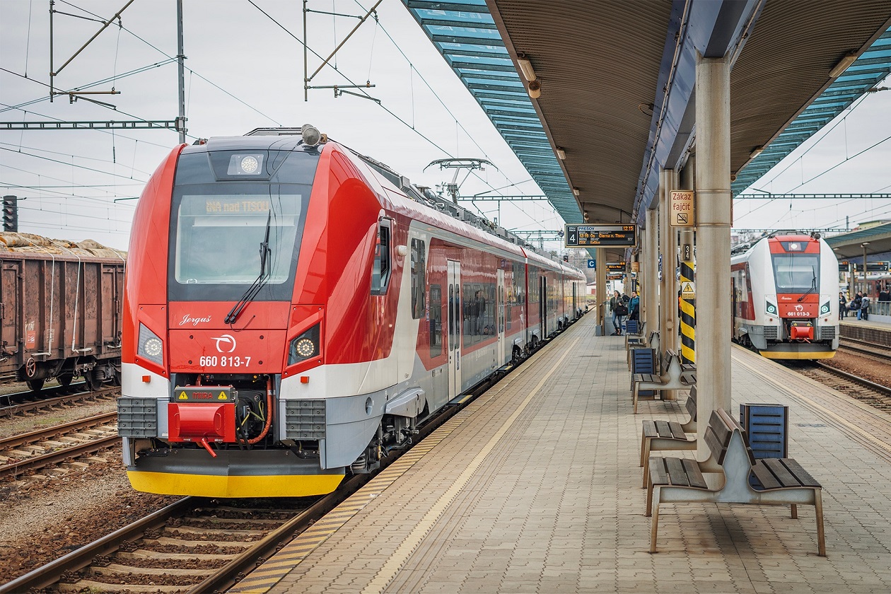 ZSSK hledá elektrické jednotky pro linku z Bratislavy do Žiliny