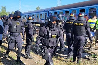 Policie nacvičovala zásah proti chuligánům