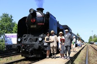 Karosářský festival oživil příjezd lokomotivy Ušaté