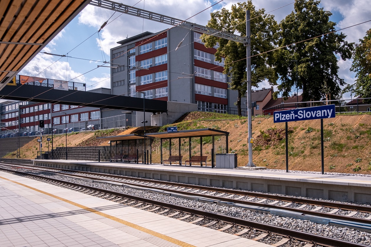 Stavbaři zmodernizovali trať z Plzně do Koterova